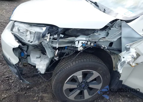 2017 Subaru Forester 2.5I из США, поврежденный, VIN JF2SJABC0HH811069